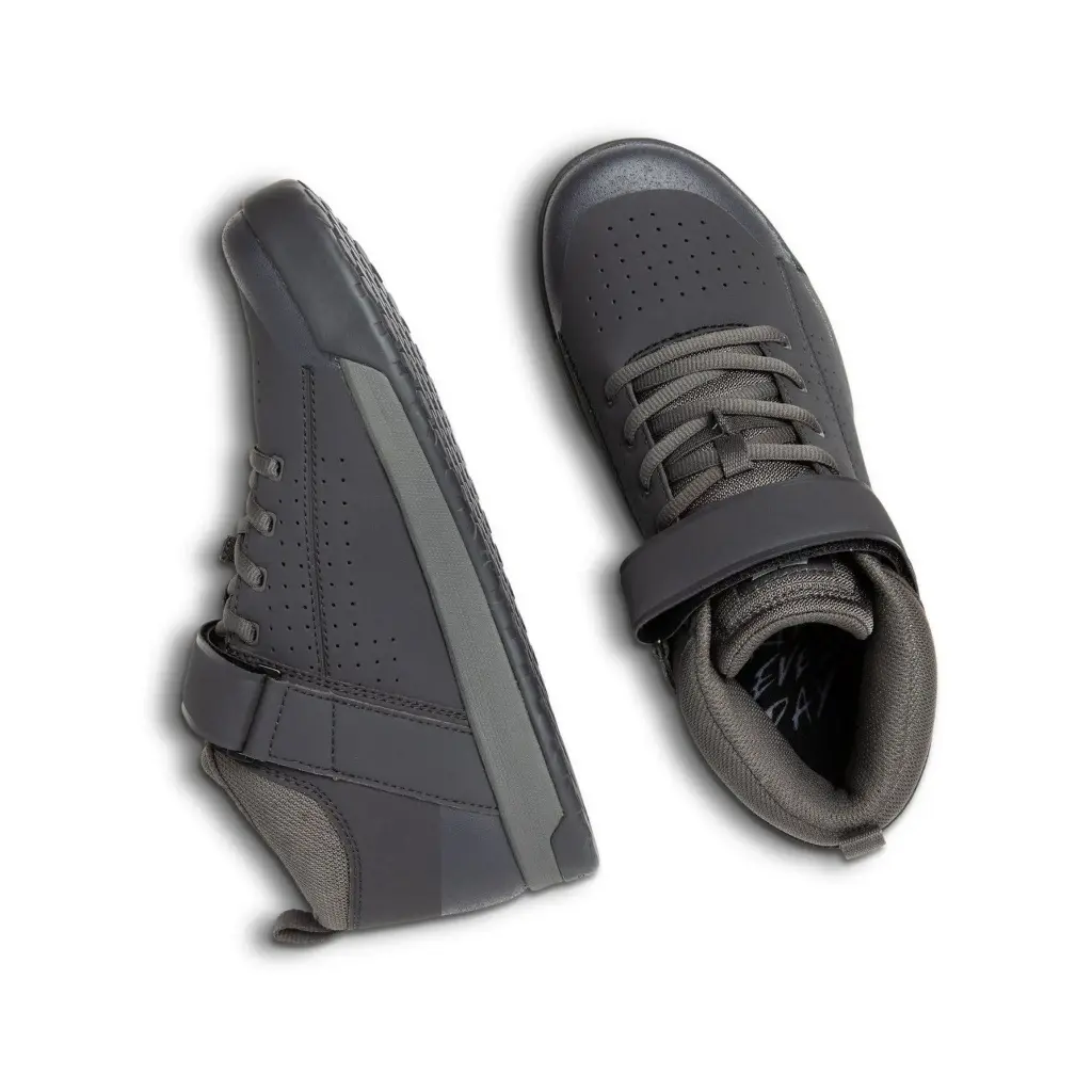 TENIS WILDCAT BLACK/CHARCOAL