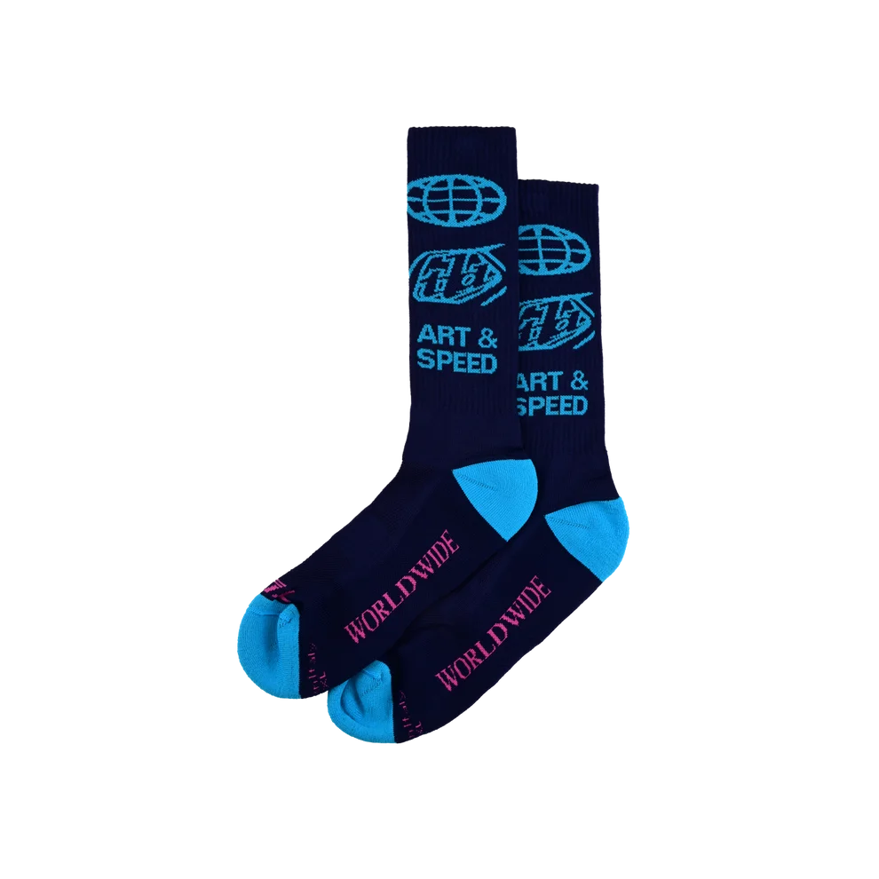 MEDIAS PERFORMANCE  WORLDWIDE MIDNIGHT